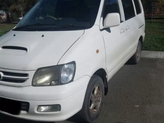 Купить Toyota Town Ace Noah 2200 см3 АКПП (94 л.с.) Дизельный в Кропоткин : цвет Белый Универсал 2000 года по цене 540000 рублей, объявление №19736 на сайте Авторынок23