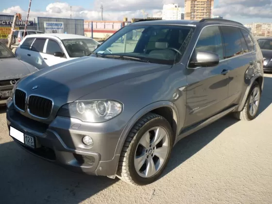 Купить BMW Х-5 '2009 АКПП (3000/231 л.с.) Дизель турбонаддув Новороссийск цвет темно-серый металик Внедорожник по цене 1700000 рублей, объявление №703 на сайте Авторынок23