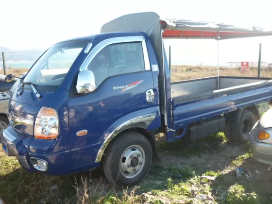 Купить KIA Bongo 3 2900 см3 МКПП (126 л.с.) Дизельный в Новороссийск: цвет синий Бортовой 2011 года по цене 730000 рублей, объявление №407 на сайте Авторынок23