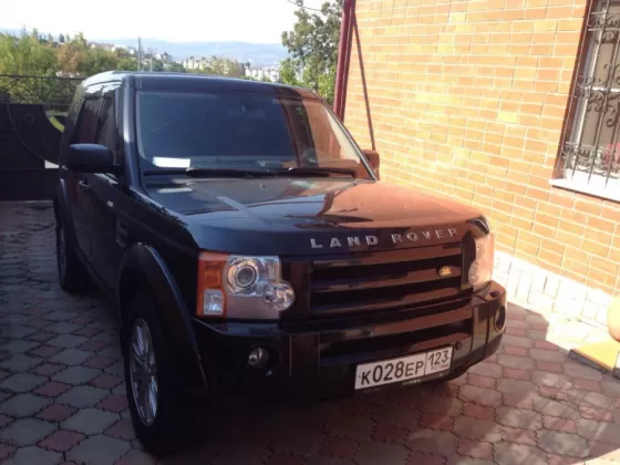 Купить Land Rover Discovery 3 2700 см3 АКПП (190 л.с.) Дизель в Новороссийск: цвет черный Внедорожник 2008 года по цене 950000 рублей, объявление №1864 на сайте Авторынок23