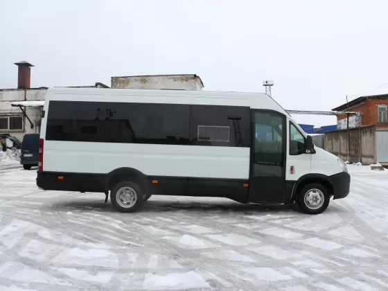 Купить IVECO Daily 50c15 3000 см3 МКПП (150 л.с.) Дизельный в Москва: цвет белый Микроавтобус 2011 года по цене 600000 рублей, объявление №14586 на сайте Авторынок23