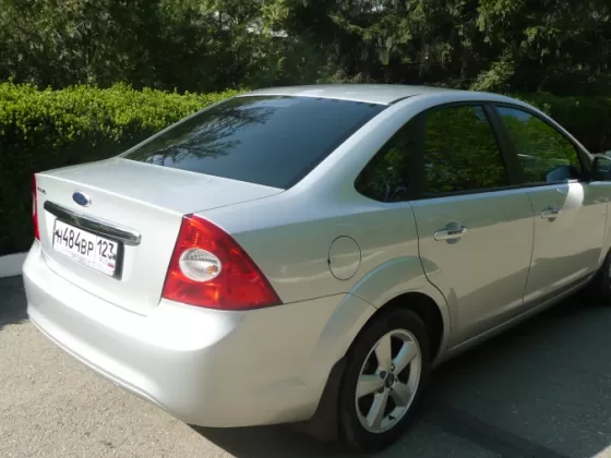 Купить Ford Focus 2000 см3 МКПП (145 л.с.) Бензиновый в Кропоткин: цвет серебристый Седан 2008 года по цене 380000 рублей, объявление №1229 на сайте Авторынок23