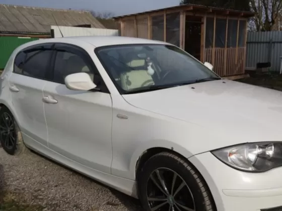 Купить BMW 116i 1600 см3 АКПП (160 л.с.) Бензин инжектор в Кабардинка: цвет Белый Хетчбэк 2011 года по цене 715000 рублей, объявление №22870 на сайте Авторынок23