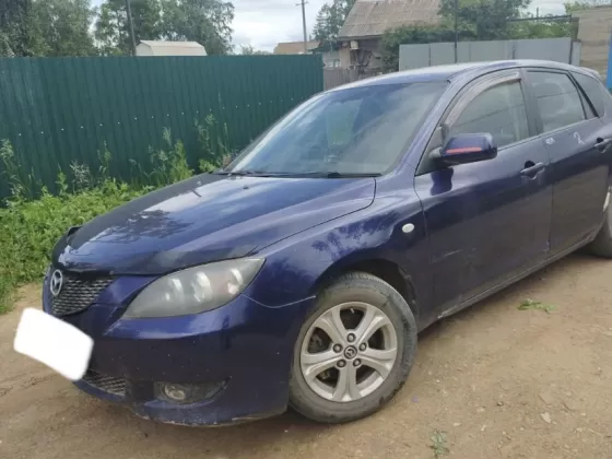 Купить Mazda Axela 1500 см3 АКПП (114 л.с.) Бензин инжектор в Джумайловка: цвет Синий Хетчбэк 2004 года по цене 385000 рублей, объявление №22380 на сайте Авторынок23
