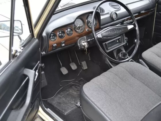 Купить ВАЗ (LADA) 21063 1200 см3 МКПП (64 л.с.) Бензин карбюратор в Курганинск : цвет Бежевый Седан 1991 года по цене 110000 рублей, объявление №20308 на сайте Авторынок23