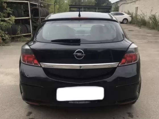 Купить Opel Astra 1600 см3 АКПП (115 л.с.) Бензин инжектор в Темрюк : цвет Черный Хетчбэк 2008 года по цене 210000 рублей, объявление №22178 на сайте Авторынок23