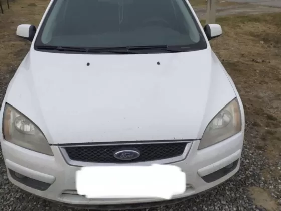 Купить Ford Focus 1600 см3 МКПП (116 л.с.) Бензин инжектор в Тбилисская : цвет Белый Седан 2007 года по цене 305000 рублей, объявление №22826 на сайте Авторынок23