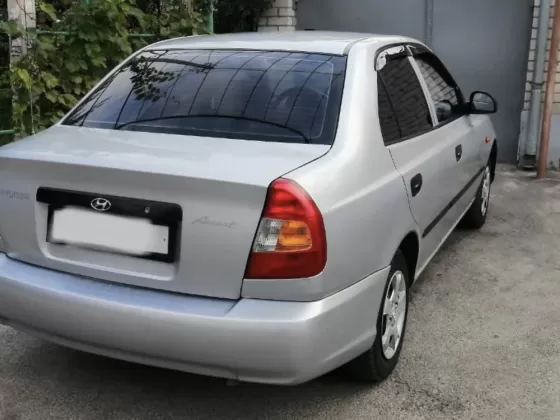 Купить Hyundai Accent 1600 см3 АКПП (102 л.с.) Бензин инжектор в Ивановская: цвет Серебристый Седан 2004 года по цене 195000 рублей, объявление №22300 на сайте Авторынок23