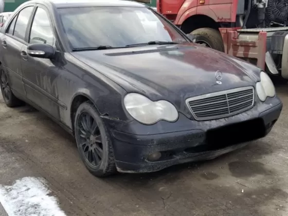 Купить Mercedes-Benz C200 1800 см3 АКПП (163 л.с.) Бензин инжектор в Славянск на Кубани : цвет Чёрный Седан 2003 года по цене 525000 рублей, объявление №20610 на сайте Авторынок23