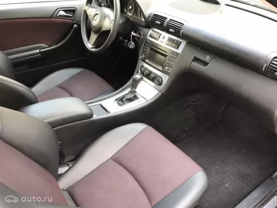Купить Mercedes-Benz CLC-Class 1800 см3 АКПП (184 л.с.) Бензин компрессор в Темрюк: цвет Вишнёвый Купе 2009 года по цене 630000 рублей, объявление №14698 на сайте Авторынок23