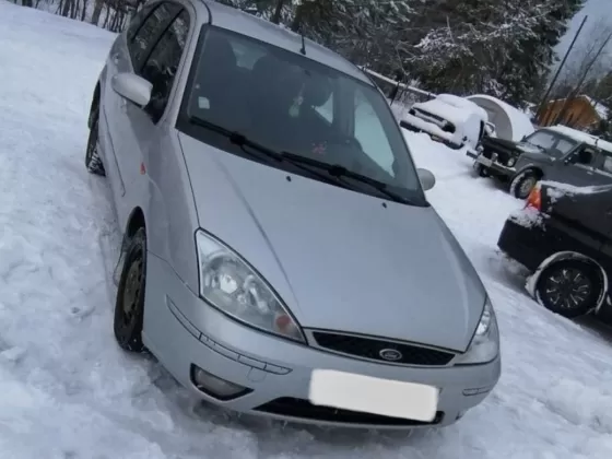 Купить Ford Focus 1600 см3 МКПП (97 л.с.) Бензин инжектор в Туапсе: цвет Серебро Хетчбэк 2003 года по цене 320000 рублей, объявление №21138 на сайте Авторынок23