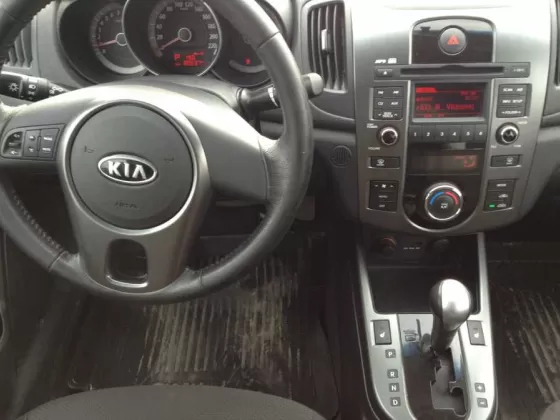 Купить KIA Cerato 1600 см3 АКПП (126 л.с.) Бензин инжектор в Новороссийск: цвет черный Седан 2010 года по цене 510000 рублей, объявление №857 на сайте Авторынок23