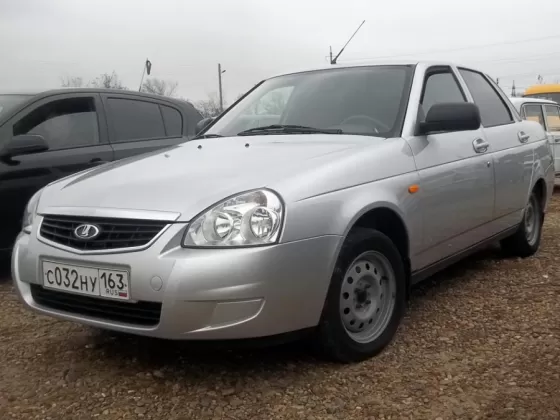 Купить ВАЗ (LADA) Priora: 1600 см3 МКПП (98 л.с.) Бензин инжектор в ст. Павловская: цвет серебрянный Седан 2013 года по цене 325000 рублей, объявление №2642 на сайте Авторынок23