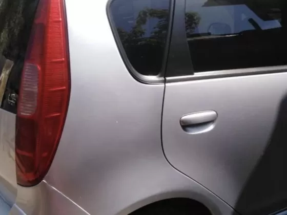 Купить Mitsubishi Colt 1363 см3 CVT (90 л.с.) Бензин карбюратор в Новороссийск : цвет Серебристый Хетчбэк 2003 года по цене 450000 рублей, объявление №24981 на сайте Авторынок23