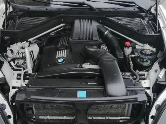 Купить BMW X5 4800 см3 АКПП (355 л.с.) Бензин инжектор в Анапская: цвет Белый Универсал 2008 года по цене 870000 рублей, объявление №22537 на сайте Авторынок23