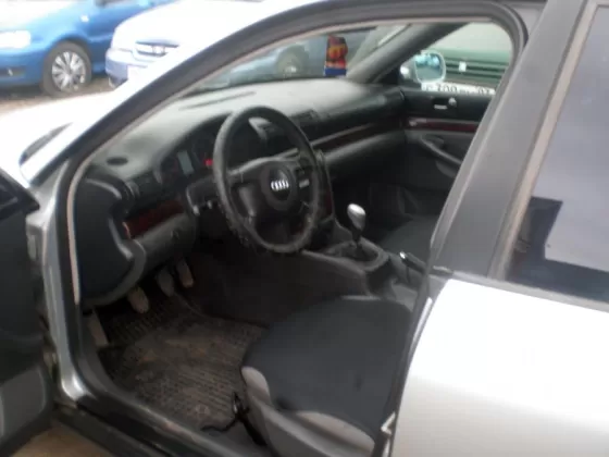 Купить Audi A4 1800 см3 МКПП (125 л.с.) Бензин инжектор в Краснодар: цвет Серый Седан 1998 года по цене 180000 рублей, объявление №538 на сайте Авторынок23