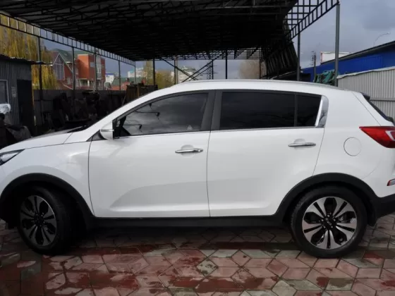 Купить KIA sportage 2000 см3 АКПП (261 л.с.) Бензин инжектор в Краснодар: цвет белый Кроссовер 2012 года по цене 1220000 рублей, объявление №586 на сайте Авторынок23