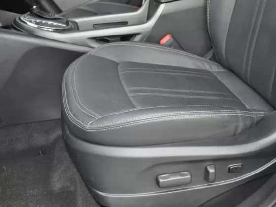 Купить KIA sportage 2000 см3 АКПП (261 л.с.) Бензин инжектор в Краснодар: цвет белый Кроссовер 2012 года по цене 1220000 рублей, объявление №586 на сайте Авторынок23