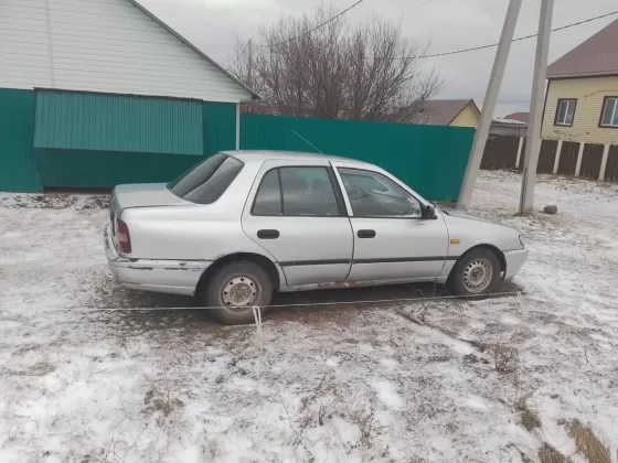 Купить Nissan Санни '1995 МКПП (1400/102 л.с.) Бензин карбюратор Абинск цвет Серебристый Седан по цене 330000 рублей, объявление №27476 на сайте Авторынок23