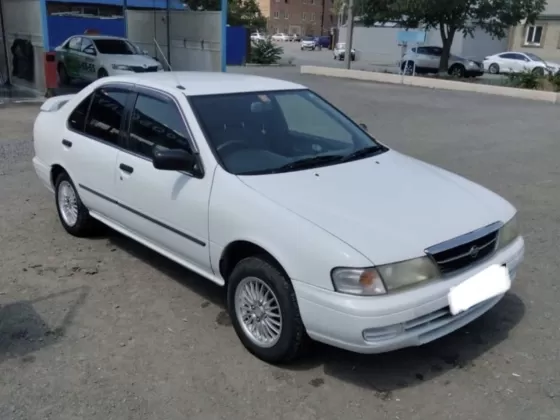 Купить Nissan Sunny 1500 см3 АКПП (105 л.с.) Бензин инжектор в Новотиторовская: цвет Белый Седан 1999 года по цене 340000 рублей, объявление №25599 на сайте Авторынок23