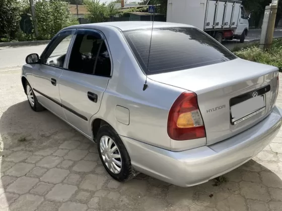 Купить Hyundai Accent 1500 см3 АКПП (102 л.с.) Бензин инжектор в Мостовской: цвет Серебристый Седан 2008 года по цене 265000 рублей, объявление №25140 на сайте Авторынок23