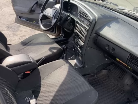 Купить ВАЗ (LADA) 21144 1600 см3 МКПП (81 л.с.) Бензин инжектор в Кропоткин : цвет Бежевый Хетчбэк 2007 года по цене 170000 рублей, объявление №22217 на сайте Авторынок23