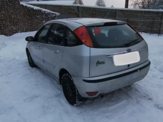 Купить Ford Focus 1600 см3 МКПП (97 л.с.) Бензин инжектор в Туапсе: цвет Серебро Хетчбэк 2003 года по цене 320000 рублей, объявление №21138 на сайте Авторынок23