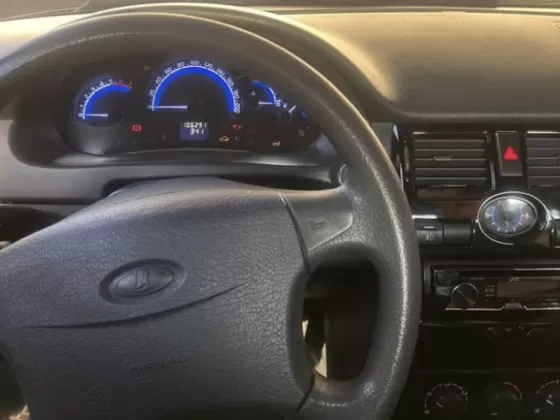 Купить ВАЗ (LADA) Priora 1600 см3 МКПП (98 л.с.) Бензин инжектор в Тимашевск: цвет Красный Хетчбэк 2007 года по цене 350000 рублей, объявление №25460 на сайте Авторынок23