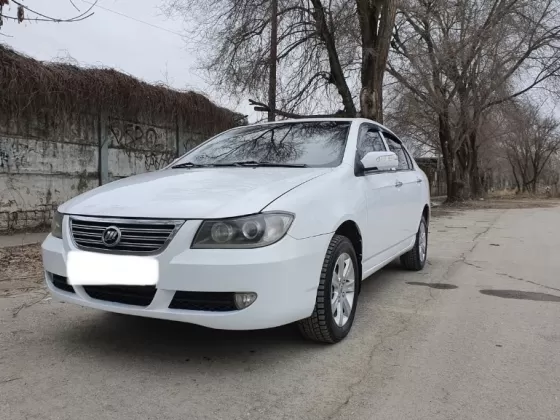 Купить Lifan 214813 1600 см3 МКПП (78 л.с.) Бензин инжектор в Приморско-Ахтарск: цвет Белый Седан 2012 года по цене 240000 рублей, объявление №21342 на сайте Авторынок23