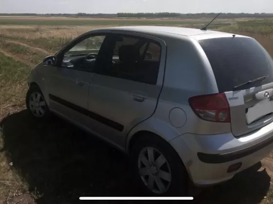 Купить Hyundai Getz '2003 АКПП (1300/82 л.с.) Бензин инжектор Белая глина цвет Серебристый Хетчбэк по цене 250000 рублей, объявление №24881 на сайте Авторынок23