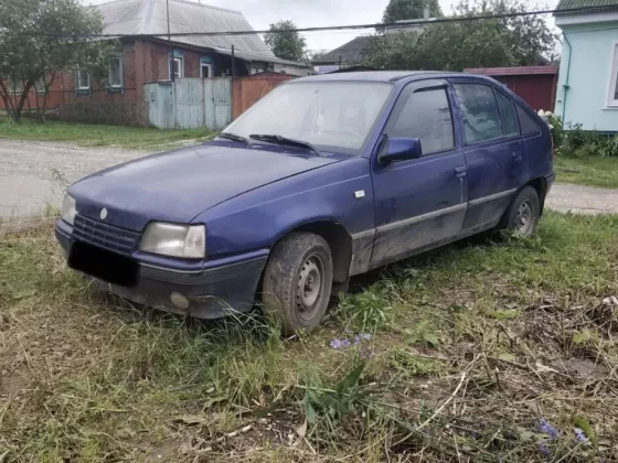 Купить Opel Kadett 1300 см3 МКПП (75 л.с.) Бензин карбюратор в Гайдук : цвет Синий Хетчбэк 1985 года по цене 288000 рублей, объявление №20211 на сайте Авторынок23