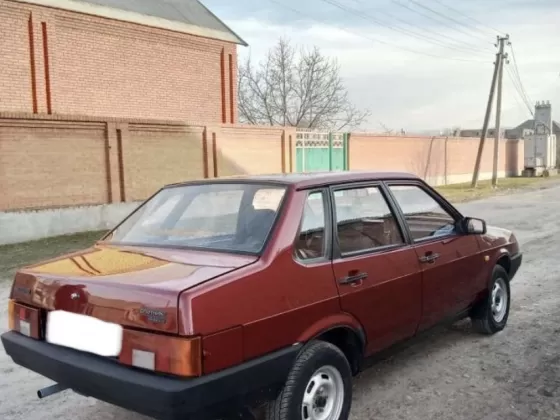 Купить ВАЗ (LADA) 21099i 1500 см3 МКПП (70 л.с.) Бензин карбюратор в Вознесенская: цвет Красный Седан 1998 года по цене 220000 рублей, объявление №21366 на сайте Авторынок23