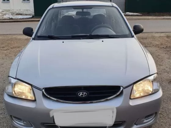 Купить Hyundai Accent 1495 см3 АКПП (102 л.с.) Бензин инжектор в Полтавская: цвет Серебристый Седан 2004 года по цене 510000 рублей, объявление №21671 на сайте Авторынок23