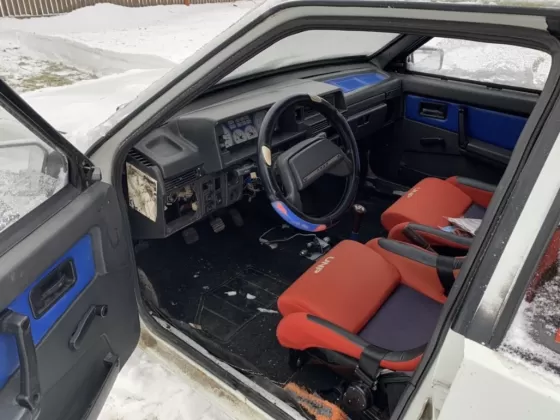 Купить ВАЗ (LADA) 21093 1500 см3 МКПП (72 л.с.) Бензин карбюратор в Новониколаевская: цвет Белый Хетчбэк 1992 года по цене 185000 рублей, объявление №20583 на сайте Авторынок23