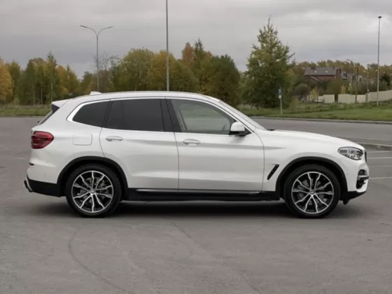 Купить BMW X3 3000 см3 АКПП (249 л.с.) Дизель турбонаддув в Пластуновская: цвет Белый Внедорожник 2018 года по цене 530000 рублей, объявление №22882 на сайте Авторынок23