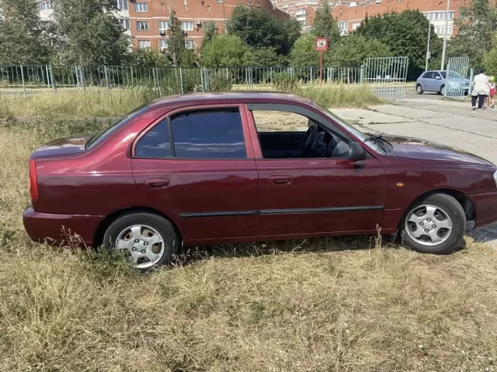 Купить Hyundai Accent 1500 см3 АКПП (102 л.с.) Бензин инжектор в Новотиторовская: цвет Бордовый Седан 2008 года по цене 265000 рублей, объявление №25153 на сайте Авторынок23