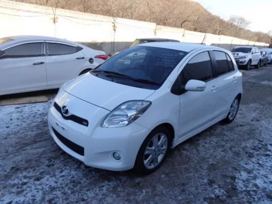 Купить Toyota vitz 1500 см3 АКПП (110 л.с.) Бензин инжектор в Краснодар: цвет белый Хетчбэк 2009 года по цене 475000 рублей, объявление №696 на сайте Авторынок23