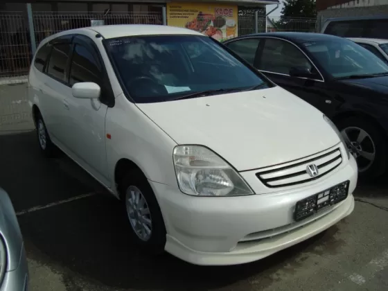 Купить Honda Stream 1700 см3 АКПП (125 л.с.) Бензин инжектор в Славянск-на-Кубани: цвет белый Минивэн 2001 года по цене 235000 рублей, объявление №1281 на сайте Авторынок23