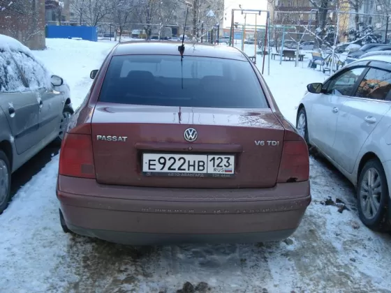 Купить Volkswagen Passat 2496 см3 МКПП (150 л.с.) Дизель турбонаддув в Белореченск: цвет вишневый Седан 2000 года по цене 265000 рублей, объявление №635 на сайте Авторынок23