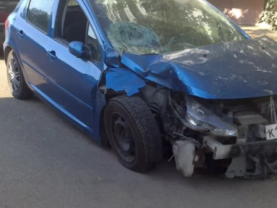 Купить Peugeot 307 1600 см3 АКПП (109 л.с.) Бензин инжектор в Краснодар: цвет синий Хетчбэк 2007 года по цене 70000 рублей, объявление №1518 на сайте Авторынок23