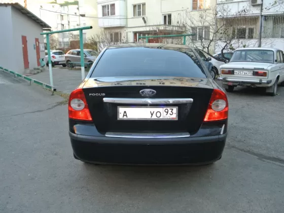 Купить Ford Focus 2 1800 см3 МКПП (125 л.с.) Бензин инжектор в Краснодар: цвет черный Седан 2006 года по цене 365000 рублей, объявление №2863 на сайте Авторынок23