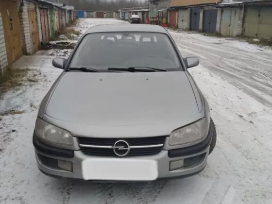 Купить Opel Omega 2000 см3 МКПП (136 л.с.) Бензин инжектор в Абрау Дюрсо: цвет Серый Седан 1994 года по цене 310000 рублей, объявление №20591 на сайте Авторынок23