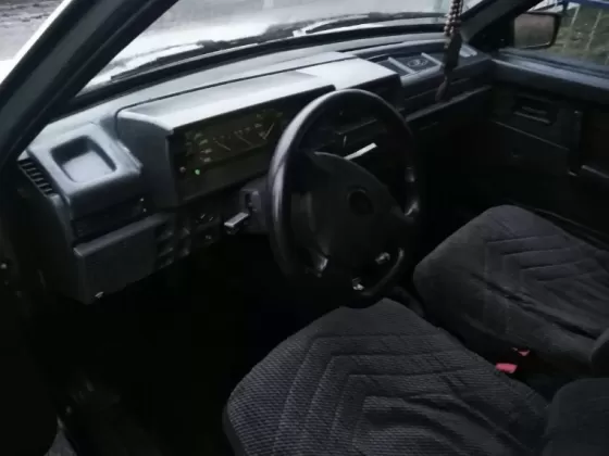 Купить ВАЗ (LADA) 21099i 1500 см3 МКПП (70 л.с.) Бензин карбюратор в Брюховецкая: цвет Серебристый Седан 1998 года по цене 200000 рублей, объявление №21362 на сайте Авторынок23