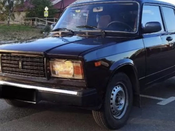 Купить ВАЗ (LADA) 2107 1500 см3 МКПП (74 л.с.) Бензин инжектор в Крымск: цвет Баклажановый Седан 2002 года по цене 188000 рублей, объявление №22146 на сайте Авторынок23