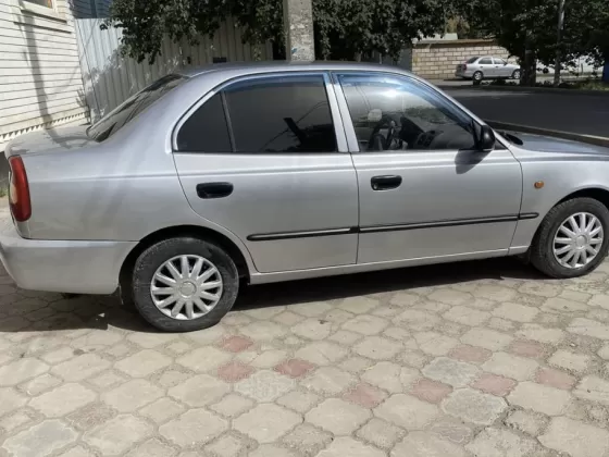 Купить Hyundai Accent 1500 см3 АКПП (102 л.с.) Бензин инжектор в Мостовской: цвет Серебристый Седан 2008 года по цене 265000 рублей, объявление №25140 на сайте Авторынок23