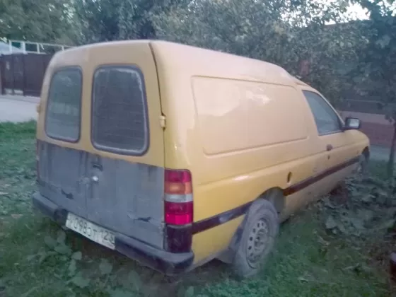Купить Ford Escort Express '1998 МКПП (1300/60 л.с.) Бензин инжектор Краснодар цвет желтый Фургон по цене 60000 рублей, объявление №15947 на сайте Авторынок23