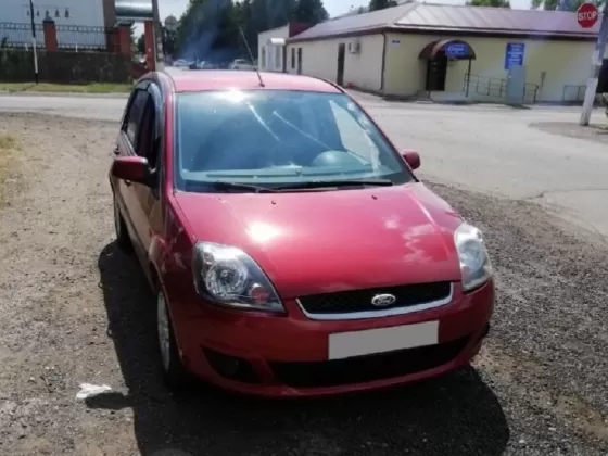 Купить Ford Fiesta 1400 см3 АКПП (80 л.с.) Бензин инжектор в Краснодар: цвет красный Хетчбэк 2006 года по цене 200000 рублей, объявление №18049 на сайте Авторынок23