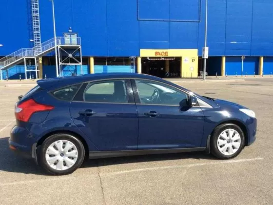 Купить Ford Focus 1600 см3 МКПП (105 л.с.) Бензин инжектор в Краснодар: цвет Тёмной-синий металлик Хетчбэк 2012 года по цене 510000 рублей, объявление №14571 на сайте Авторынок23