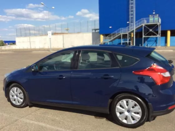 Купить Ford Focus 1600 см3 МКПП (105 л.с.) Бензин инжектор в Краснодар: цвет Тёмной-синий металлик Хетчбэк 2012 года по цене 510000 рублей, объявление №14571 на сайте Авторынок23