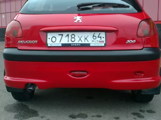 Купить Peugeot 206 140 см3 МКПП (75 л.с.) Бензин инжектор в Краснодар: цвет красный Хетчбэк 2008 года по цене 240000 рублей, объявление №20042 на сайте Авторынок23